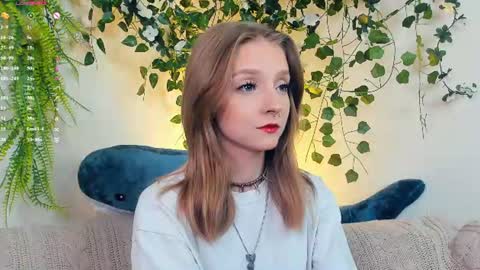 Snapshot of little__caprice chatting on June 26, 2026, 7:46 am Bella online show from June 26, 2026, 7:46 am