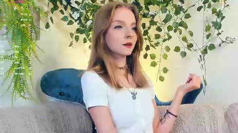 Snapshot of little__caprice chatting on July 26, 2026, 7:15 am Bella online show from July 26, 2026, 7:15 am
