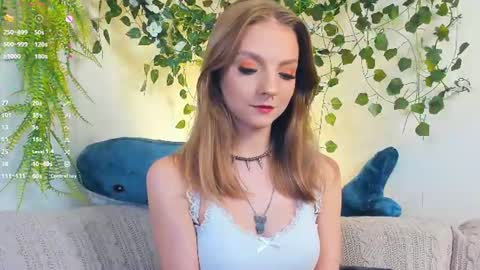 Snapshot of little__caprice chatting on August 8, 2026, 7:10 am Bella online show from August 8, 2026, 7:10 am