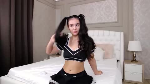 Iris online show from October 25, 2025, 4:20 am