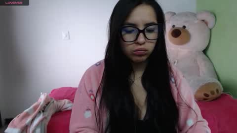 Samantha. online show from November 5, 2025, 11:43 am