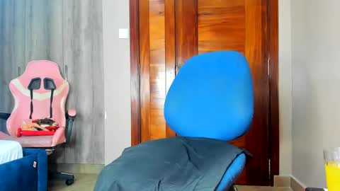 little_africa online show from May 10, 2026, 7:13 am