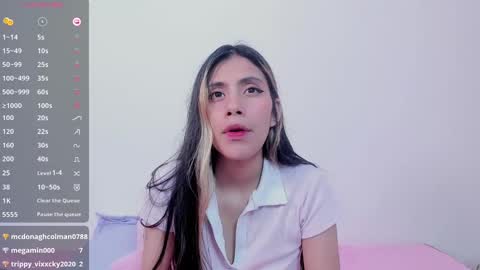 angelica online show from December 25, 2024, 10:06 am