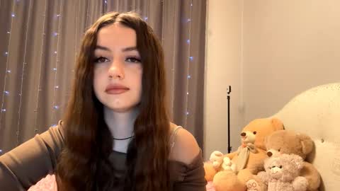 Catherine online show from December 19, 2025, 3:24 am