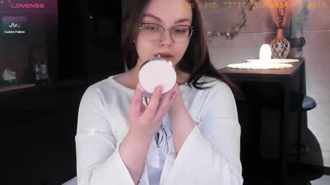 Snapshot of little_bambii_ chatting on January 2, 2025, 1:51 pm Eva online show from January 2, 2025, 1:51 pm