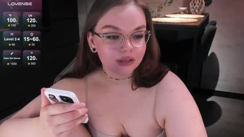 Snapshot of little_bambii_ chatting on February 4, 2025, 1:48 pm Eva online show from February 4, 2025, 1:48 pm
