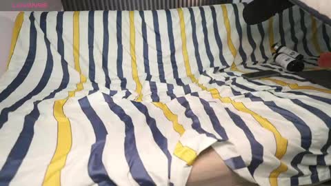 Little bear - give my room a like thanks. online show from May 5, 2026, 11:46 pm