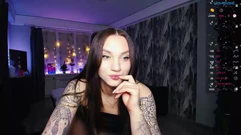 Birdy online show from December 22, 2025, 4:15 pm