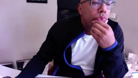 Snapshot of little_buddha chatting on October 1, 2025, 8:42 am Pure Black Power online show from October 1, 2025, 8:42 am