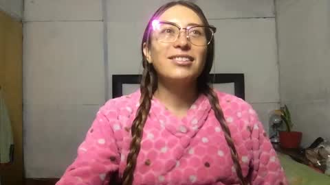 Snapshot of little_devil_diablita90 chatting on September 23, 2025, 2:14 am Diablita online show from September 23, 2025, 2:14 am