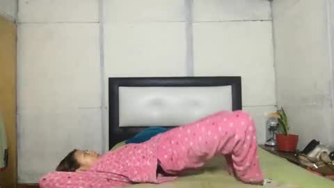 Snapshot of little_devil_diablita90 chatting on September 26, 2025, 11:25 am Diablita online show from September 26, 2025, 11:25 am