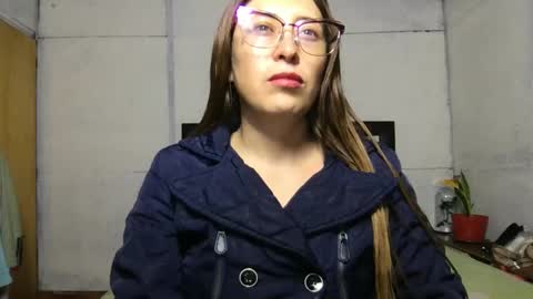 Snapshot of little_devil_diablita90 chatting on September 28, 2025, 2:06 am Diablita online show from September 28, 2025, 2:06 am