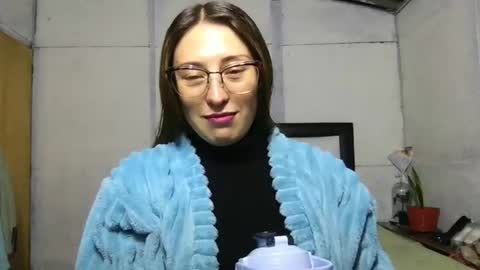 Snapshot of little_devil_diablita90 chatting on October 4, 2025, 1:14 am Diablita online show from October 4, 2025, 1:14 am