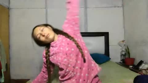 Snapshot of little_devil_diablita90 chatting on October 9, 2025, 10:46 am Diablita online show from October 9, 2025, 10:46 am