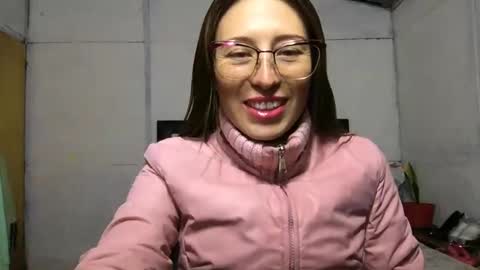 Snapshot of little_devil_diablita90 chatting on October 14, 2025, 1:28 am Diablita online show from October 14, 2025, 1:28 am