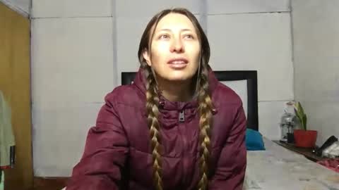 Snapshot of little_devil_diablita90 chatting on October 26, 2025, 12:22 pm Diablita online show from October 26, 2025, 12:22 pm