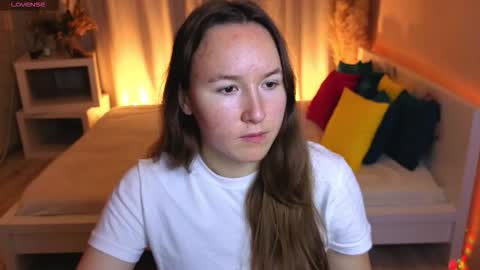 Snapshot of little_doll_meow chatting on September 23, 2025, 2:47 am Alexandra online show from September 23, 2025, 2:47 am