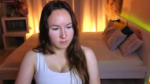 Snapshot of little_doll_meow chatting on October 8, 2025, 2:53 am Alexandra online show from October 8, 2025, 2:53 am