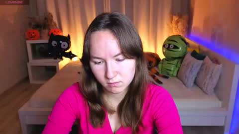 Snapshot of little_doll_meow chatting on October 27, 2025, 2:48 am Alexandra online show from October 27, 2025, 2:48 am