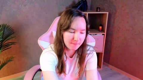 Alexandra online show from April 28, 2026, 2:10 am