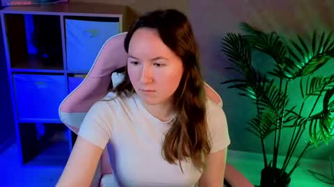 Alexandra online show from June 2, 2026, 2:02 am