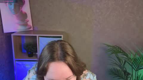Alexandra online show from June 5, 2026, 3:13 am