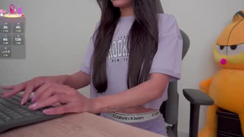 Help me reach 100 likes online show from September 18, 2025, 7:16 pm