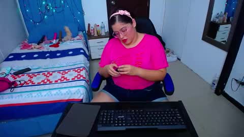 mai rojas online show from February 11, 2025, 7:27 pm