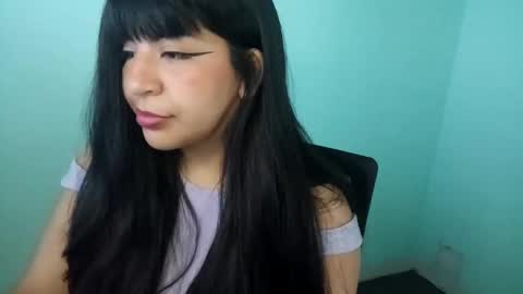 lizz independent model uwu  online show from December 31, 2024, 9:28 pm