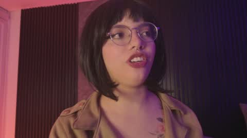 Maeve  online show from February 3, 2025, 11:15 pm