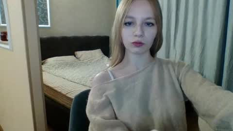 Maria online show from October 10, 2025, 5:45 pm