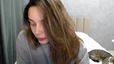 Mia   Im online every day 1530 PM in New York  2030 PM in London online show from February 4, 2025, 7:55 pm