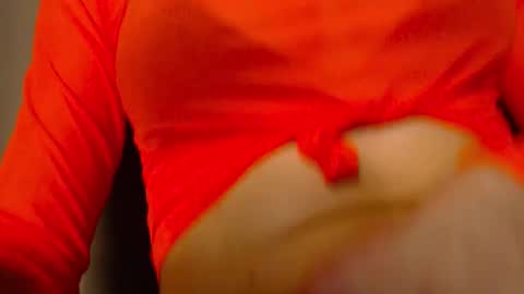 Snapshot of little_mia__ chatting on November 17, 2025, 8:58 pm Mia Im online every day 1530 PM in New York 2030 PM in London online show from November 17, 2025, 8:58 pm