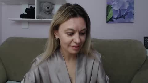 Kate online show from September 23, 2025, 11:02 am