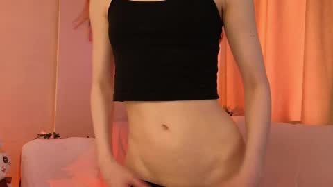 Rosy online show from May 5, 2026, 4:31 am