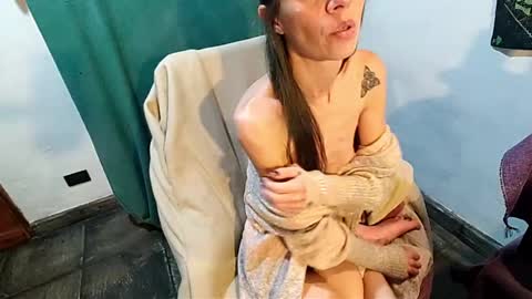 little_savage online show from May 16, 2026, 2:41 am