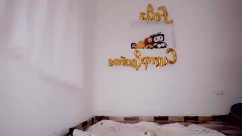 little_selene online show from September 8, 2025, 8:52 pm