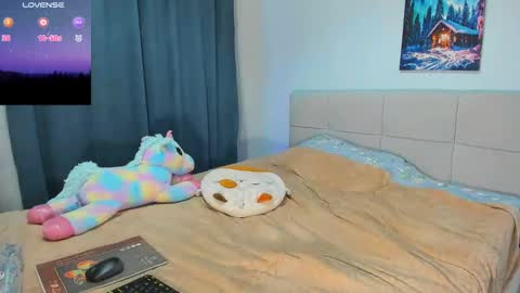 Kat online show from December 26, 2024, 12:25 am