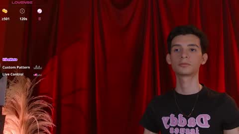 Snapshot of little_twiink chatting on February 22, 2026, 3:07 am Juan Ferrer online show from February 22, 2026, 3:07 am