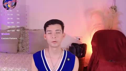 Snapshot of little_twiink chatting on July 9, 2026, 2:32 pm Juan Ferrer online show from July 9, 2026, 2:32 pm