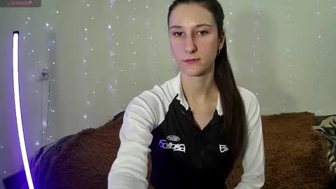 LittleAhWitch online show from March 7, 2025, 9:40 am