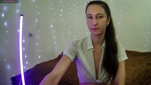 LittleAhWitch online show from September 11, 2025, 9:31 am