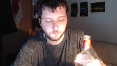 littlealien7 online show from October 16, 2025, 5:52 am