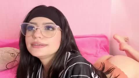 Ari online show from May 6, 2026, 7:08 pm