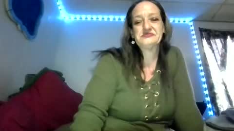 Sady Jayne online show from May 6, 2026, 1:27 pm