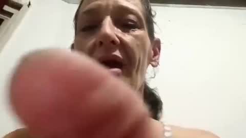 Snapshot of littlebigsquirt7945 chatting on May 25, 2026, 8:31 am Sady Jayne online show from May 25, 2026, 8:31 am