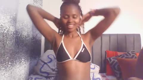 littlebunny2  online show from March 22, 2026, 7:50 pm