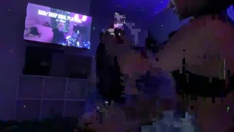 LittleCutieChloe online show from January 18, 2026, 3:54 am