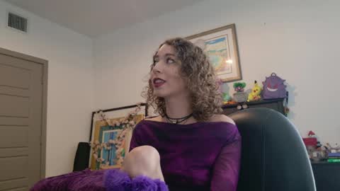 Snapshot of littledeathtrap chatting on April 26, 2026, 8:28 pm littledeathtrap online show from April 26, 2026, 8:28 pm