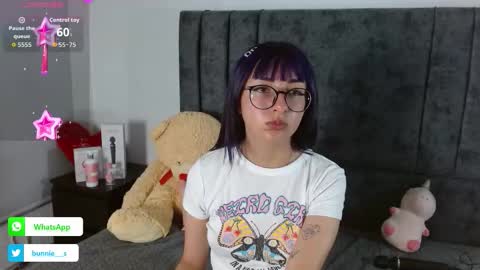 Snapshot of littlee__bunny chatting on October 27, 2025, 10:30 am your little bunny  online show from October 27, 2025, 10:30 am